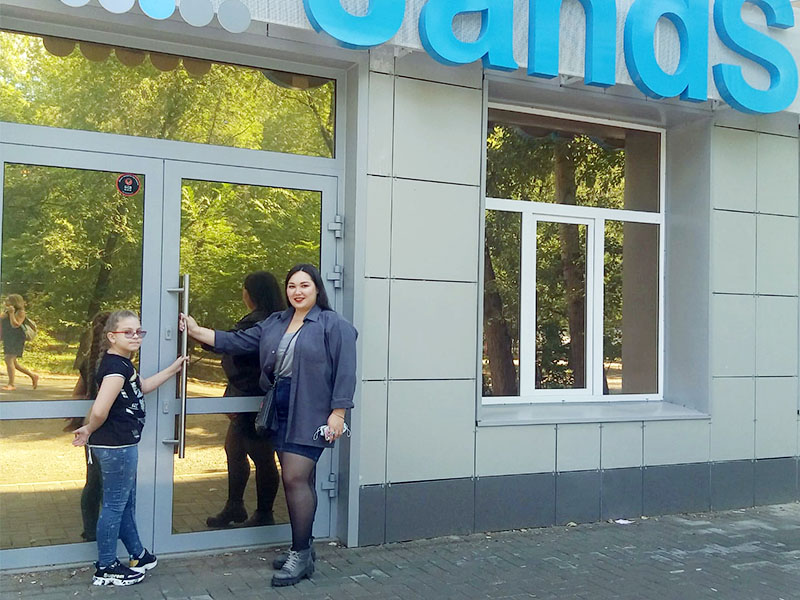 Открытие школы JandS на Мира